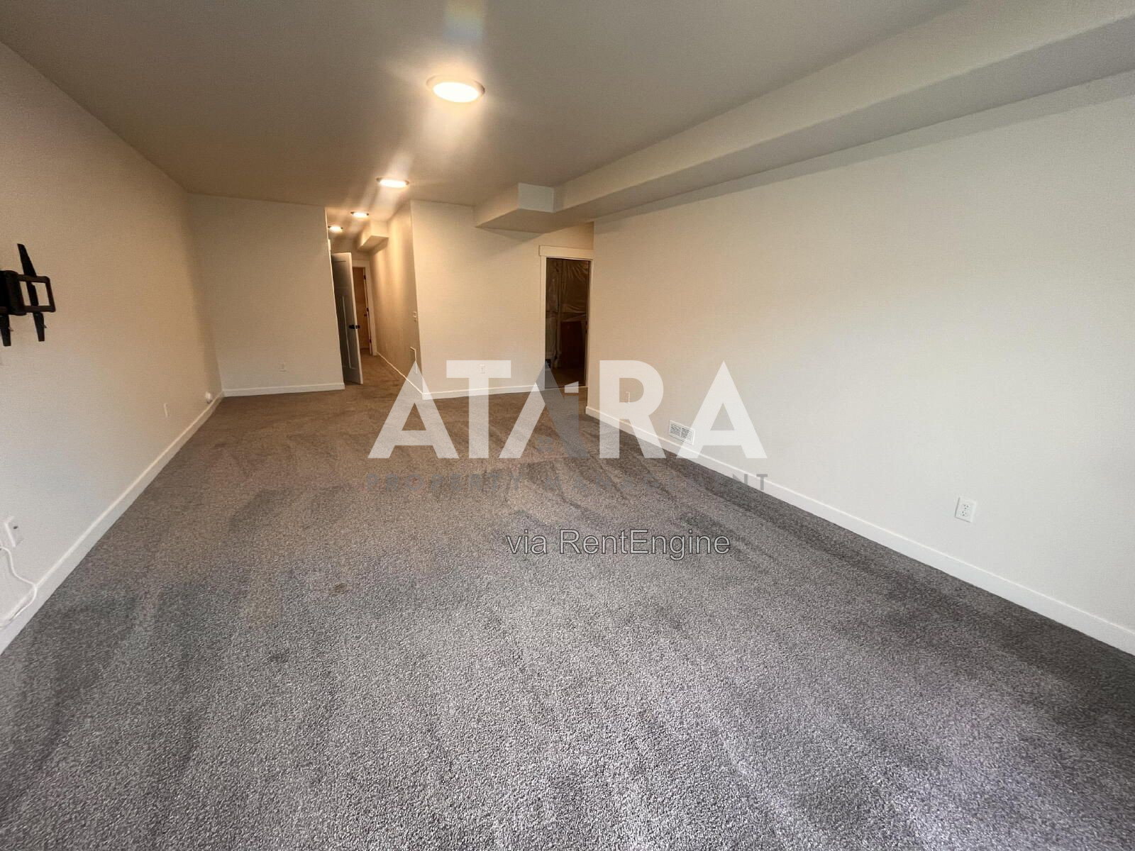 Gallery Image 25