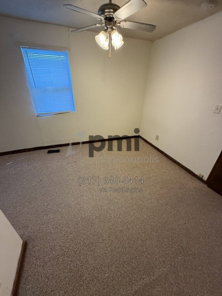 Gallery Image 17