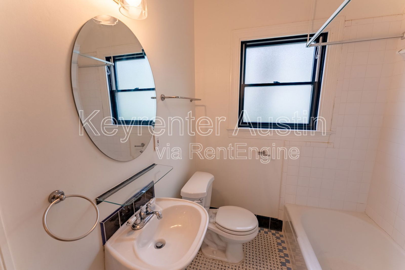 Gallery Image 15