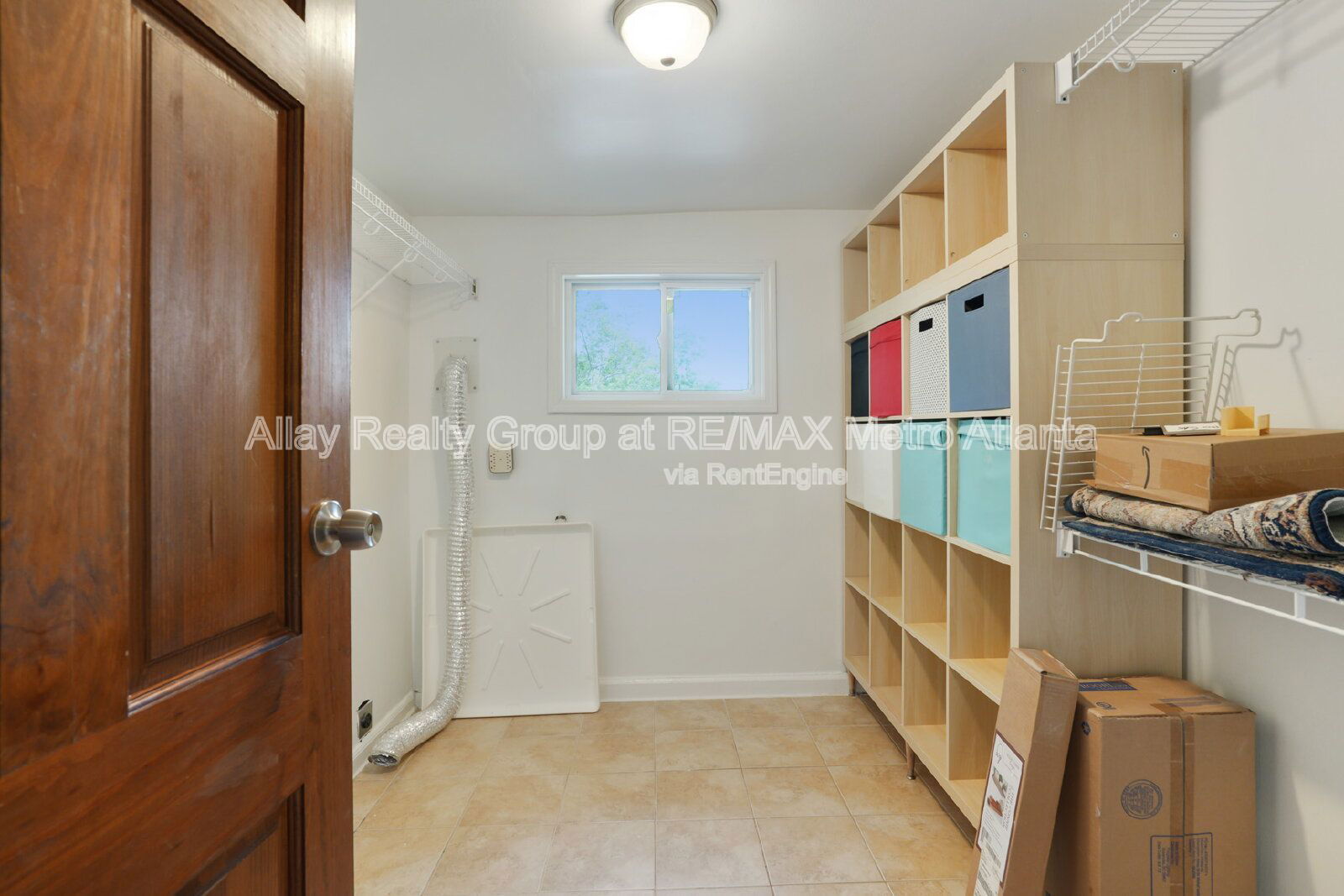 Gallery Image 16