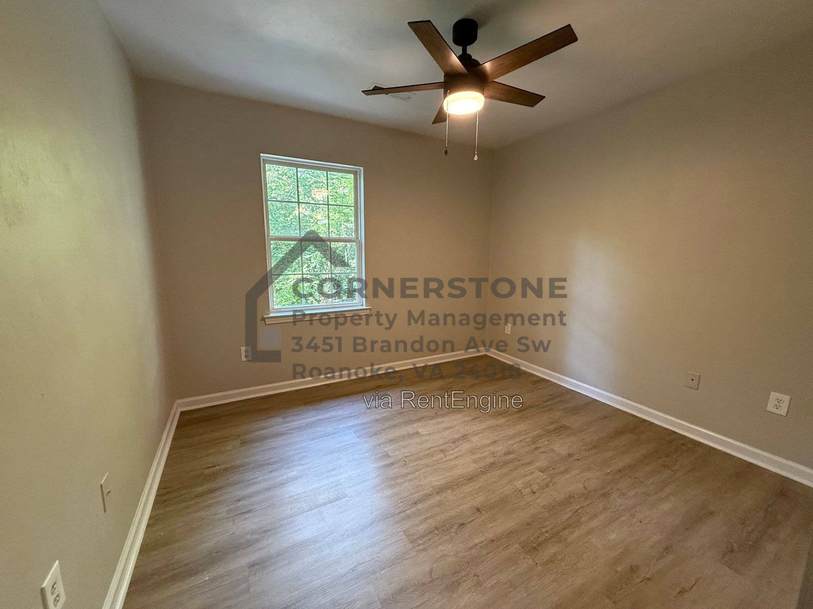 Gallery Image 16