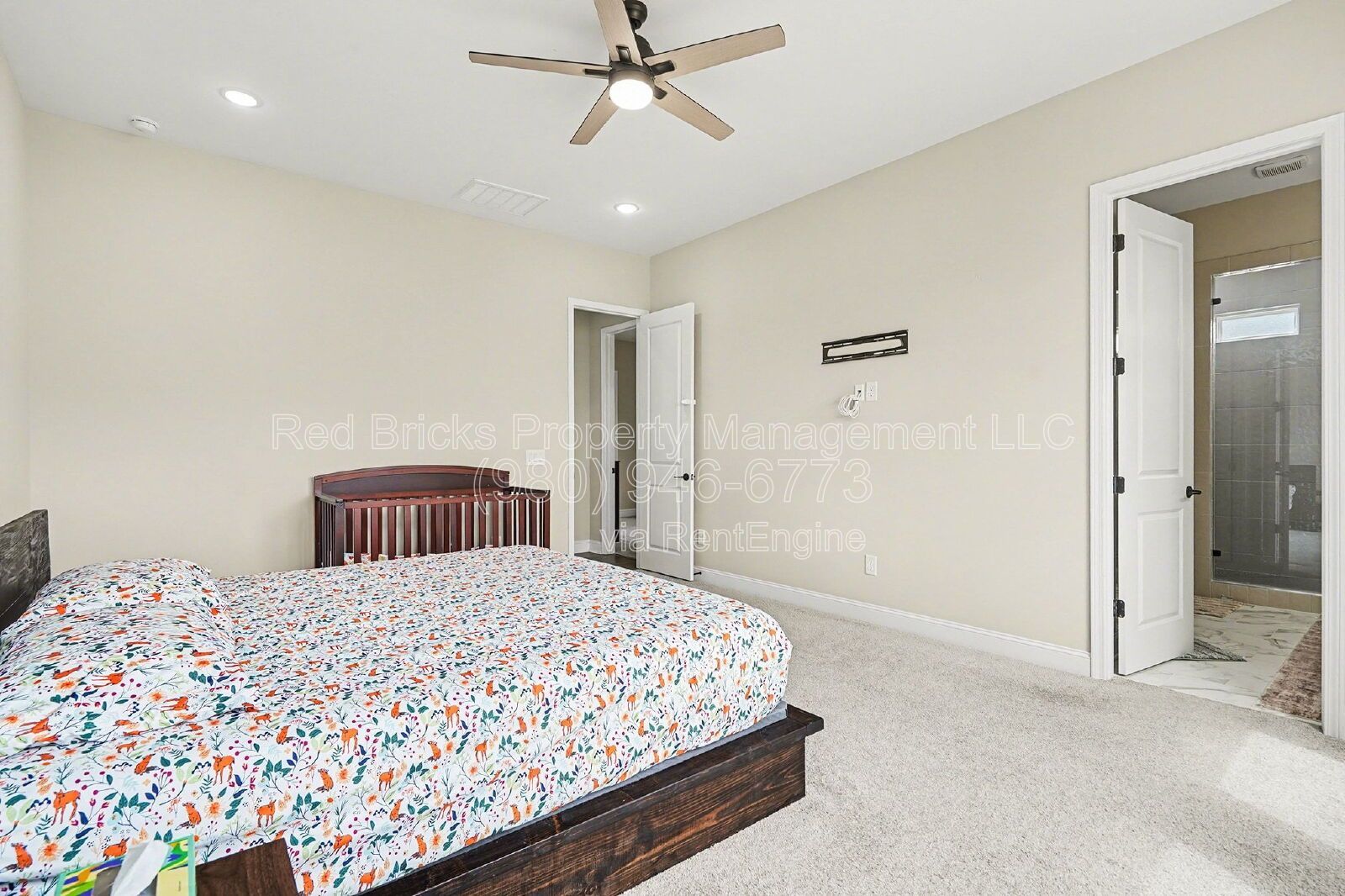 Gallery Image 17