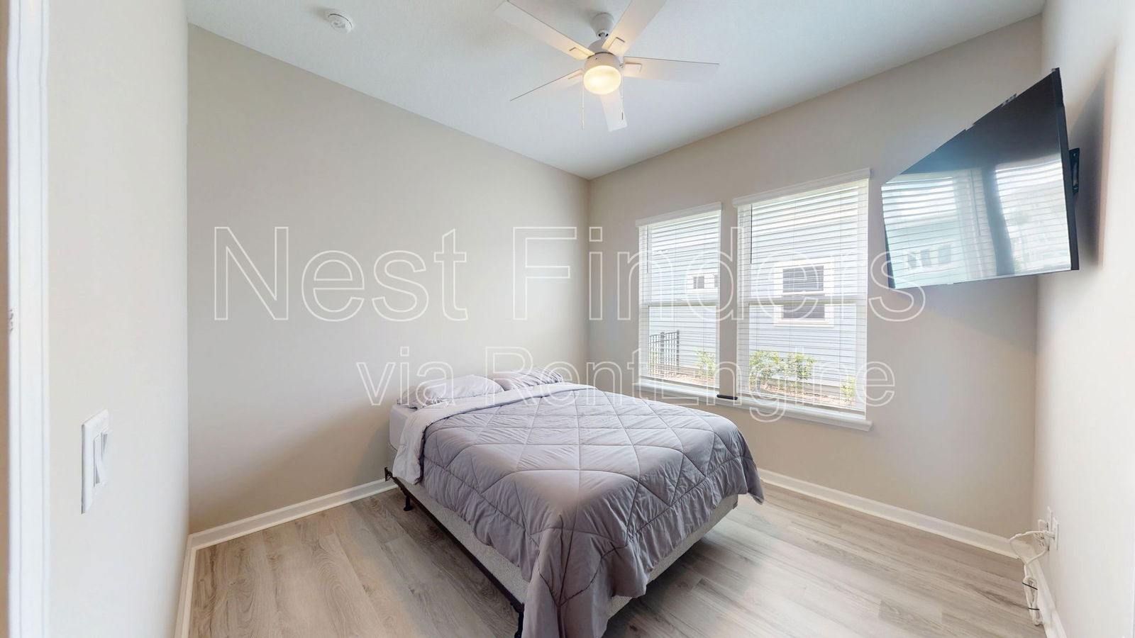 Gallery Image 15