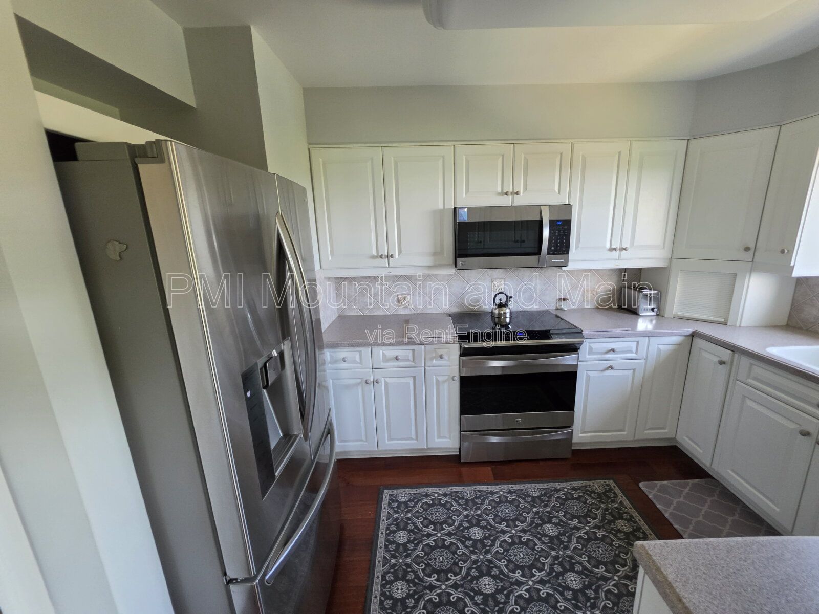 Gallery Image 15