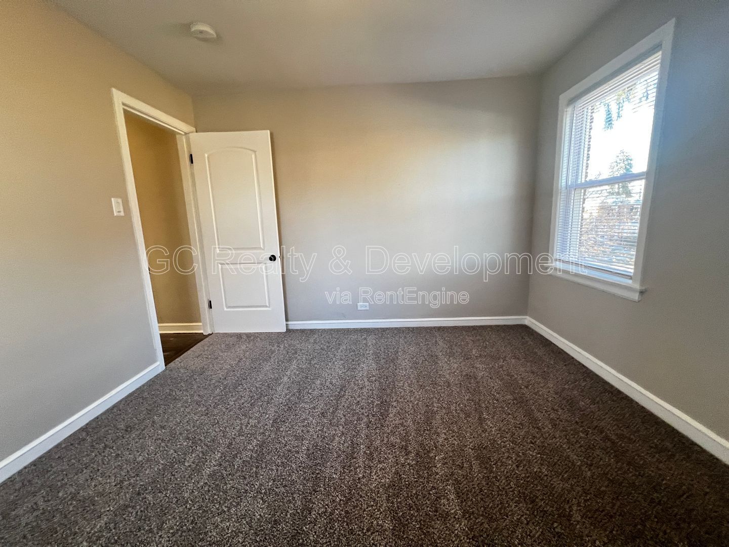 Gallery Image 16