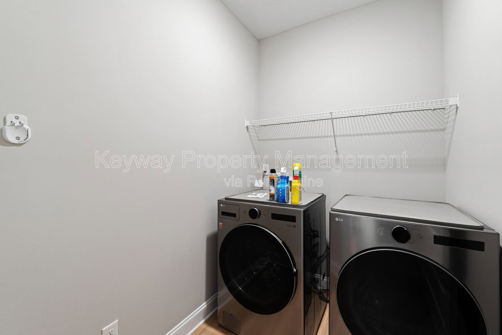 Gallery Image 17