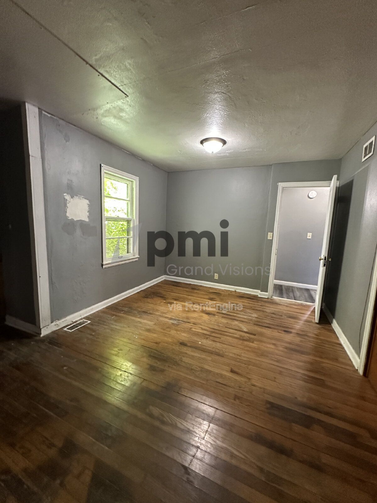 Gallery Image 17