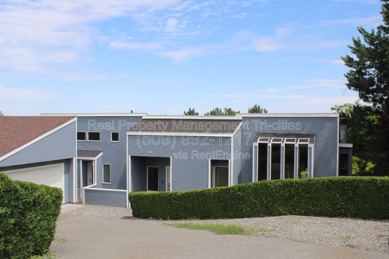 Gallery Image 0