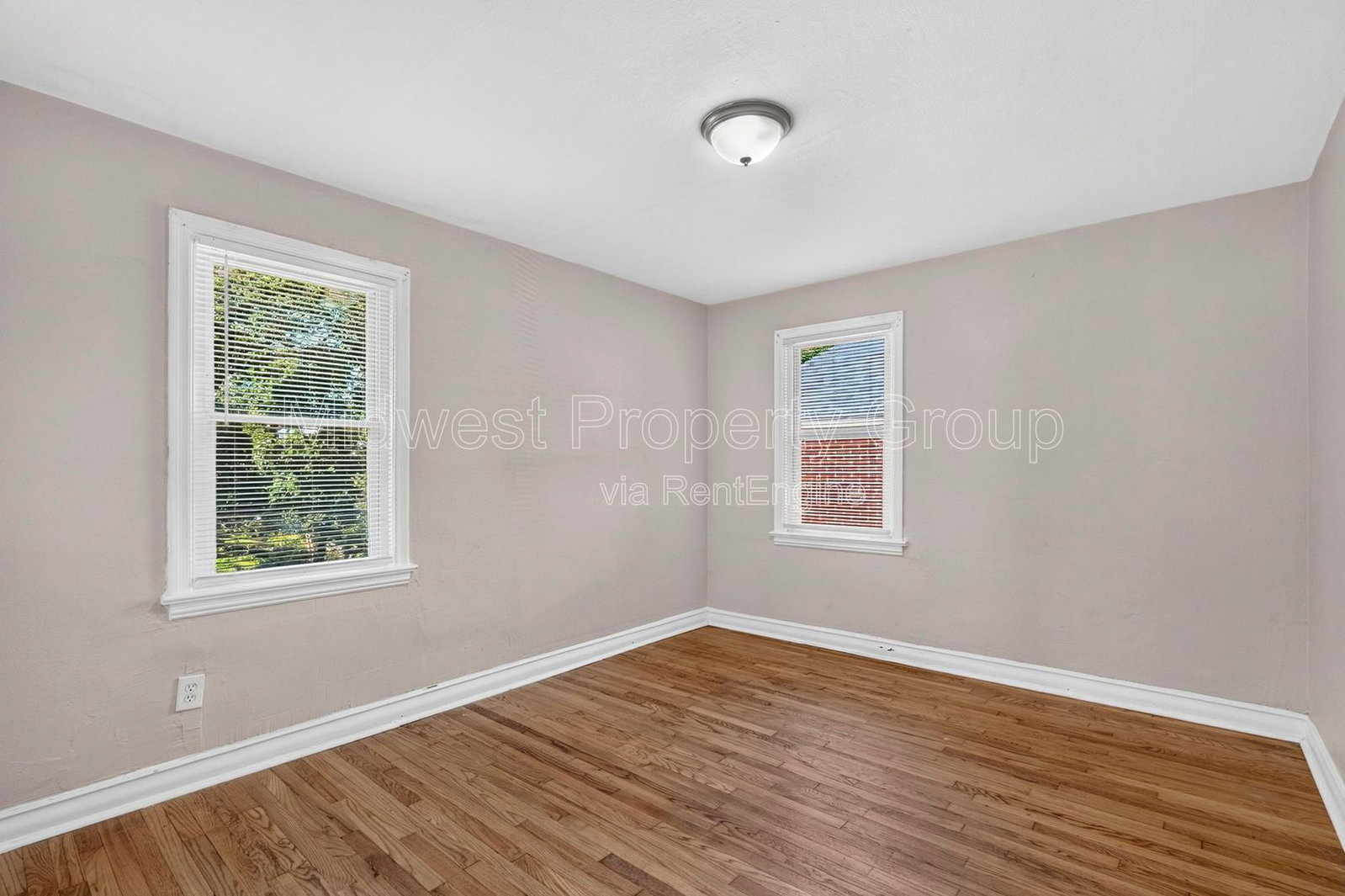 Gallery Image 14