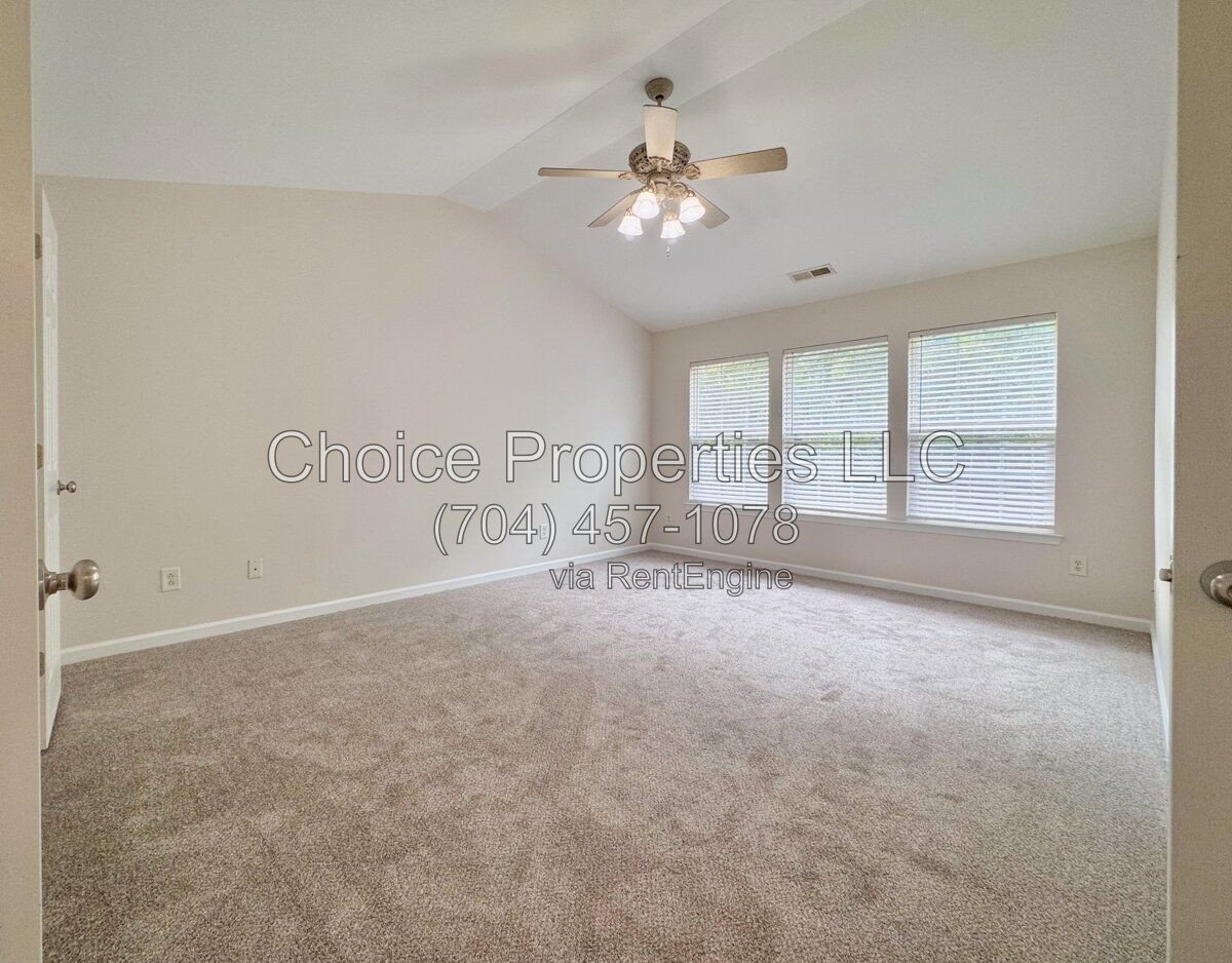 Gallery Image 19