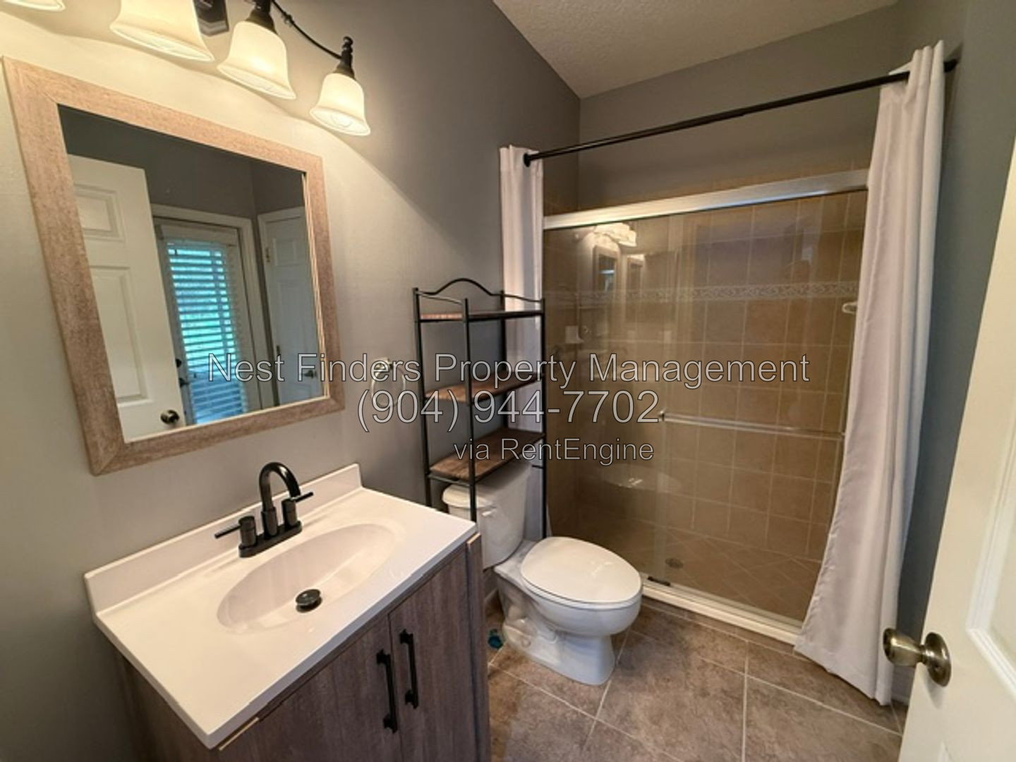 Gallery Image 44