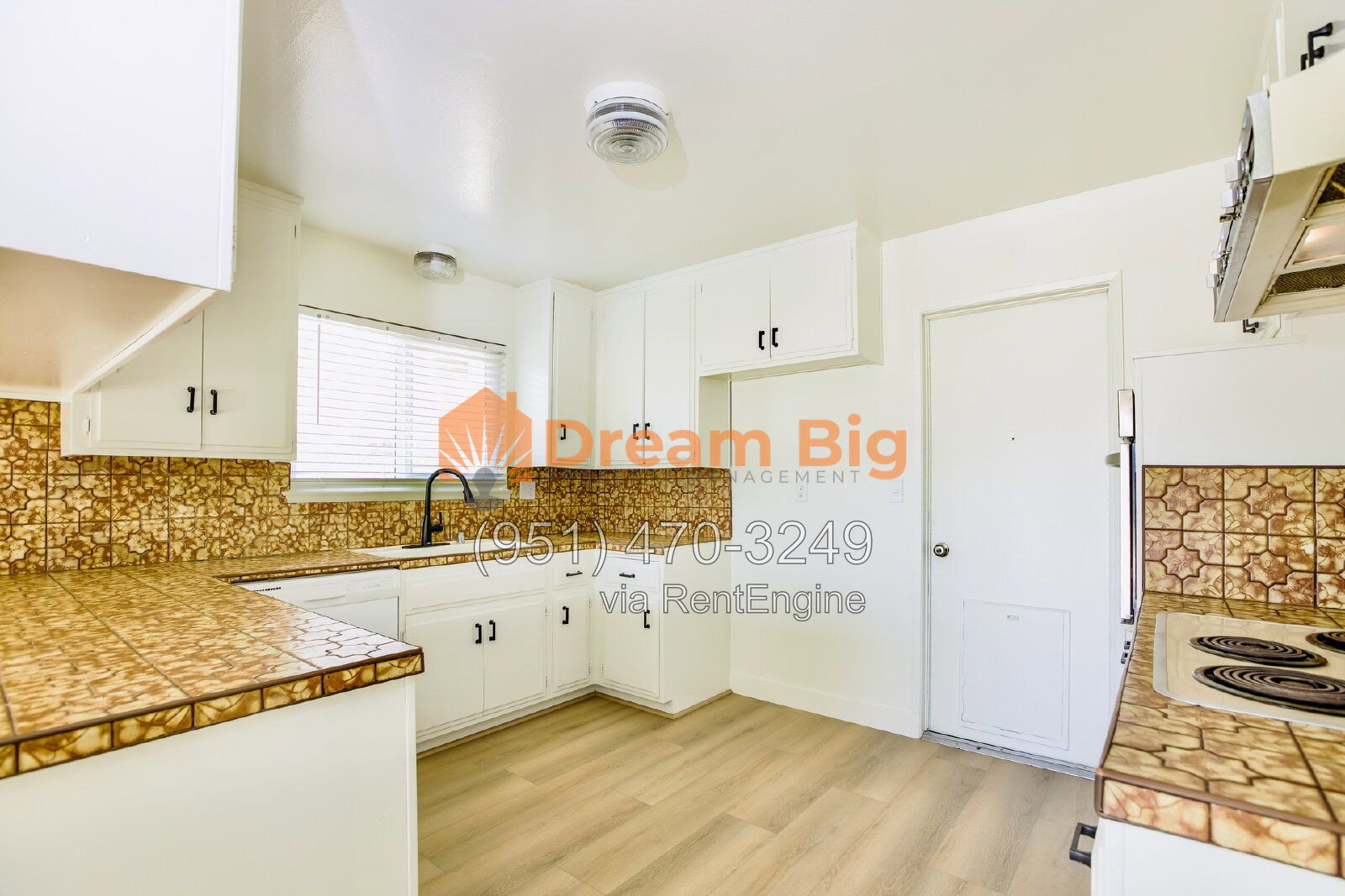 Gallery Image 14