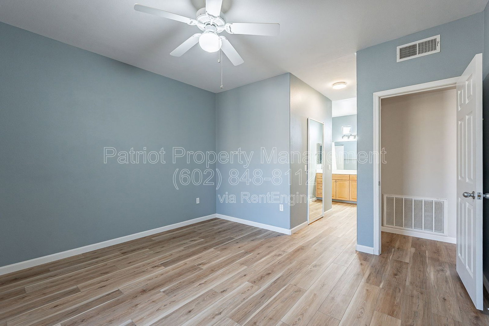 Gallery Image 16