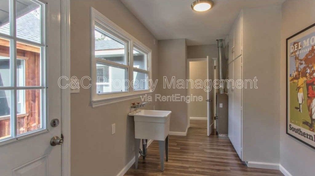 Gallery Image 17