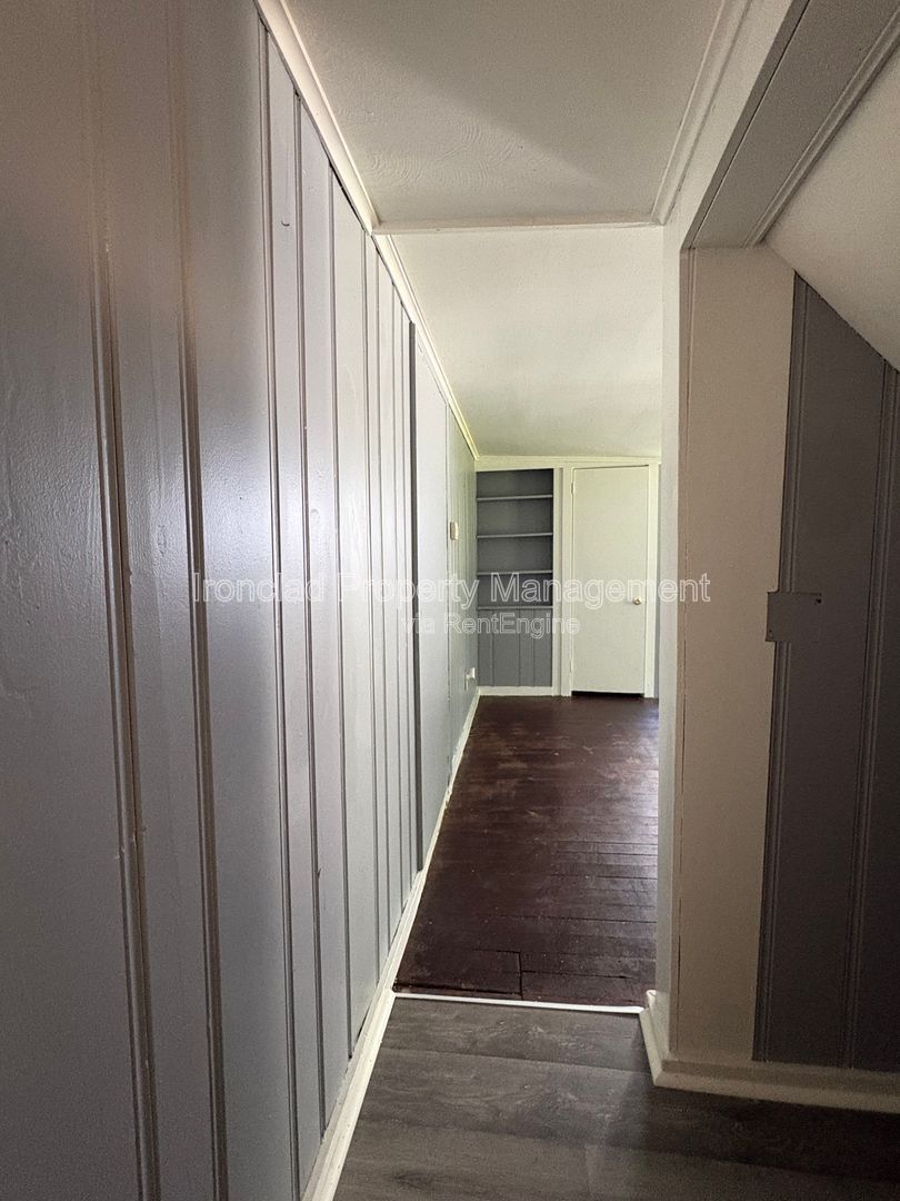 Gallery Image 10