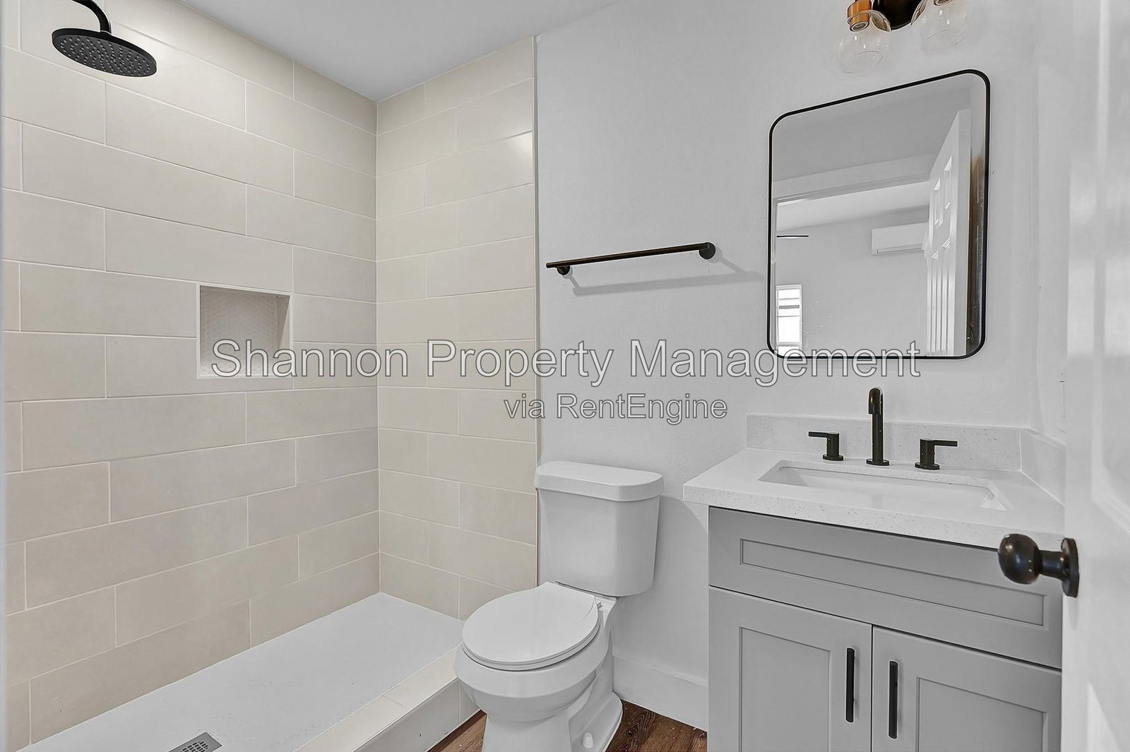 Gallery Image 27