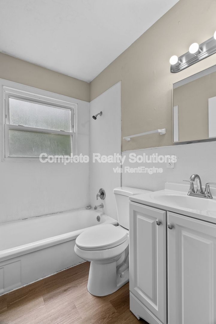 Gallery Image 16