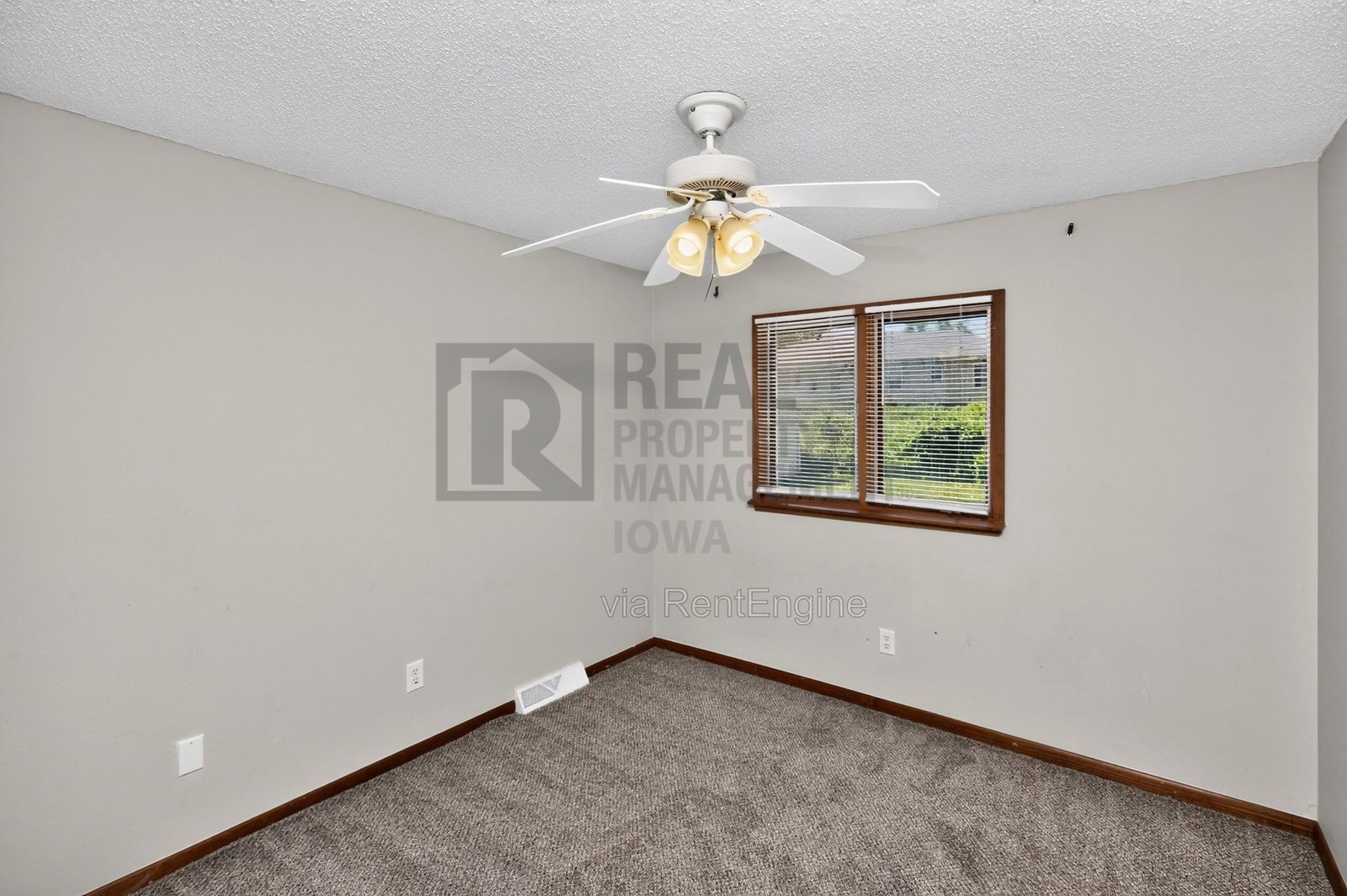 Gallery Image 38