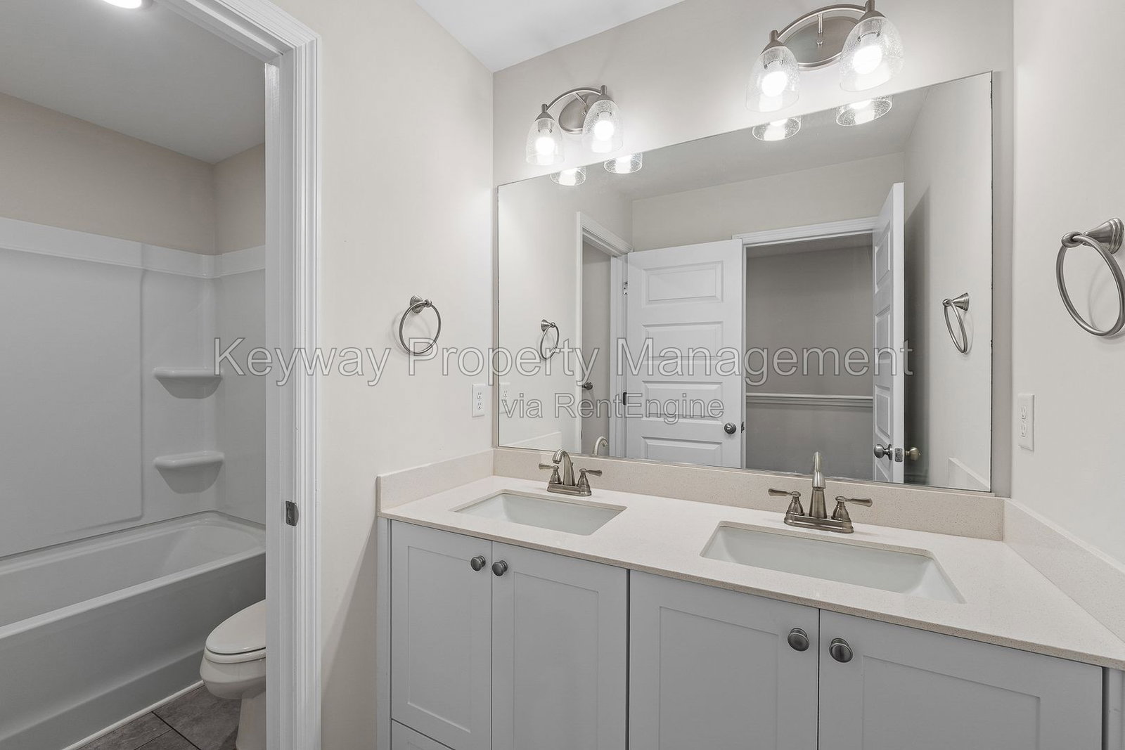 Gallery Image 16
