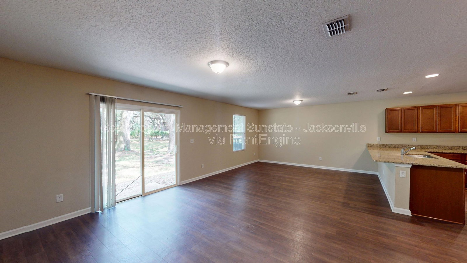 Gallery Image 18