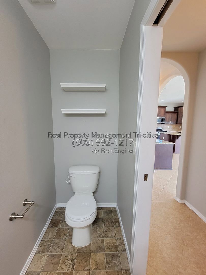 Gallery Image 12