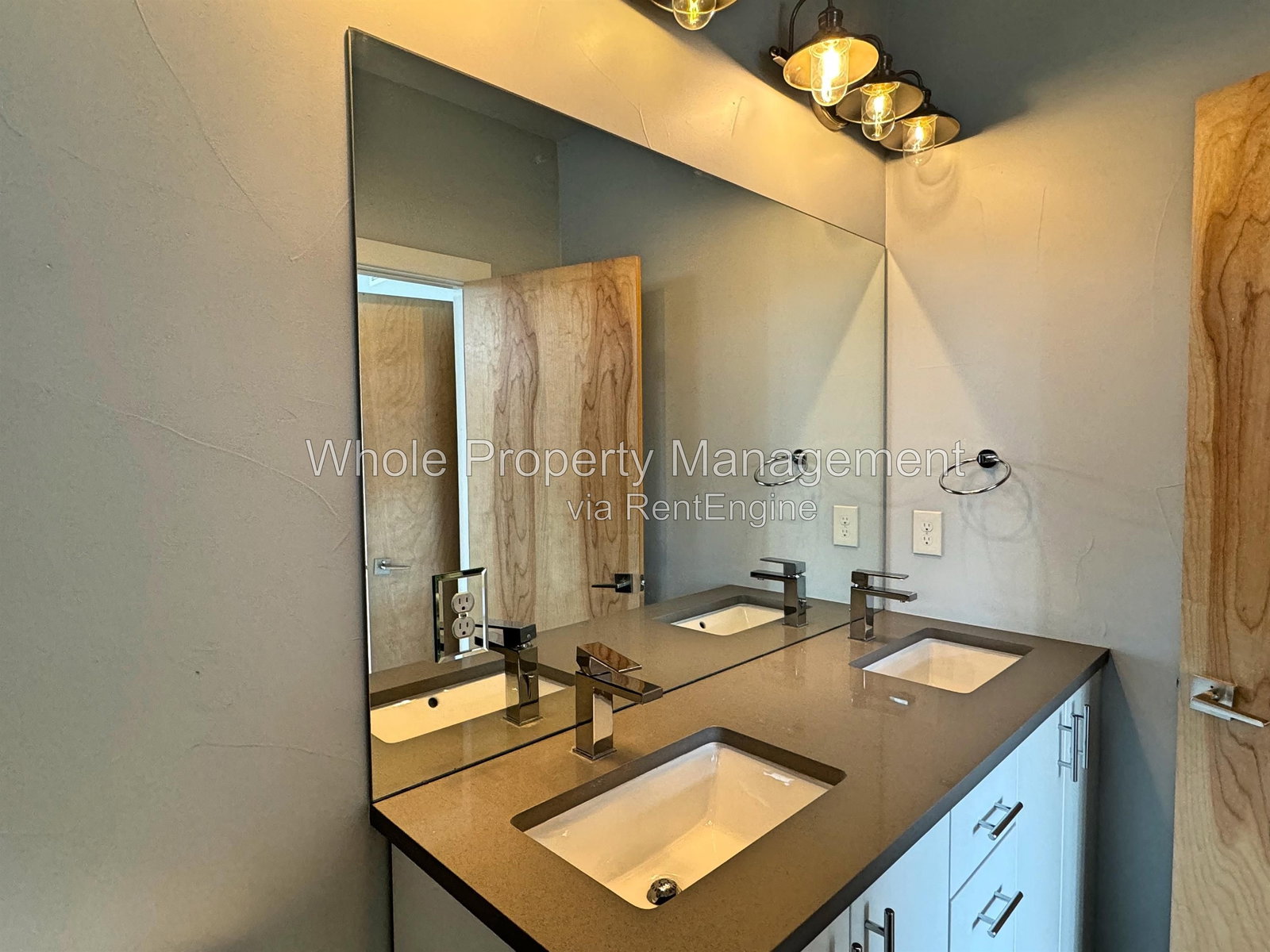 Gallery Image 19