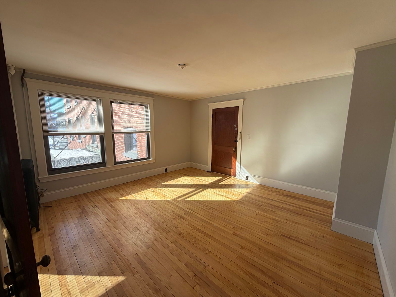 Gallery Image 0