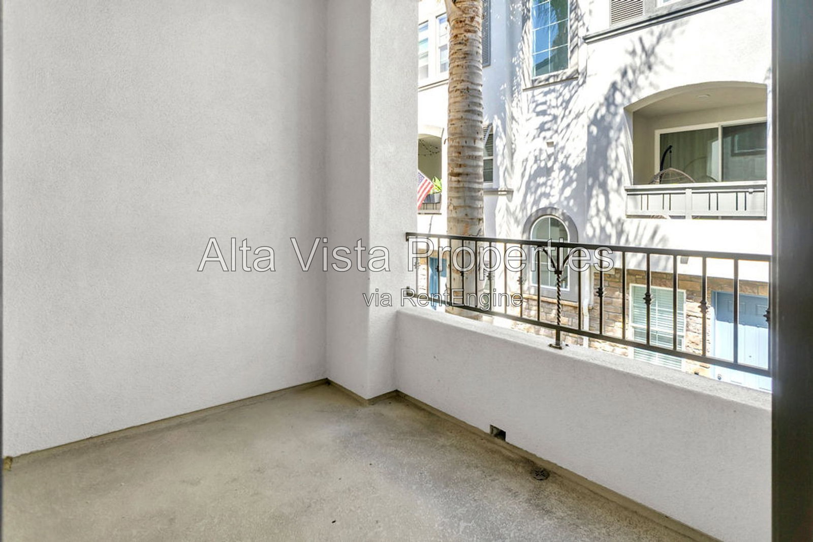 Gallery Image 25