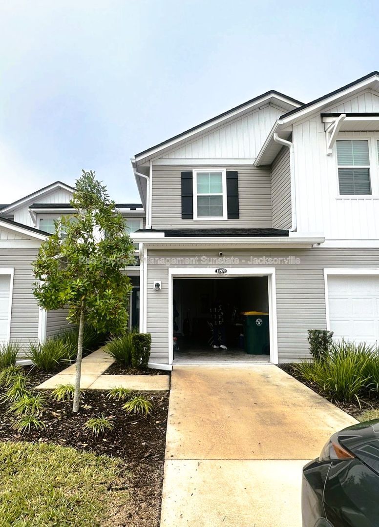 Gallery Image 0