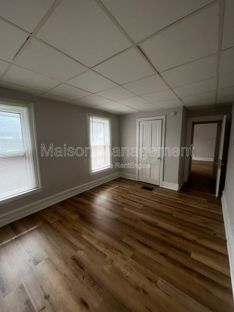 Gallery Image 11