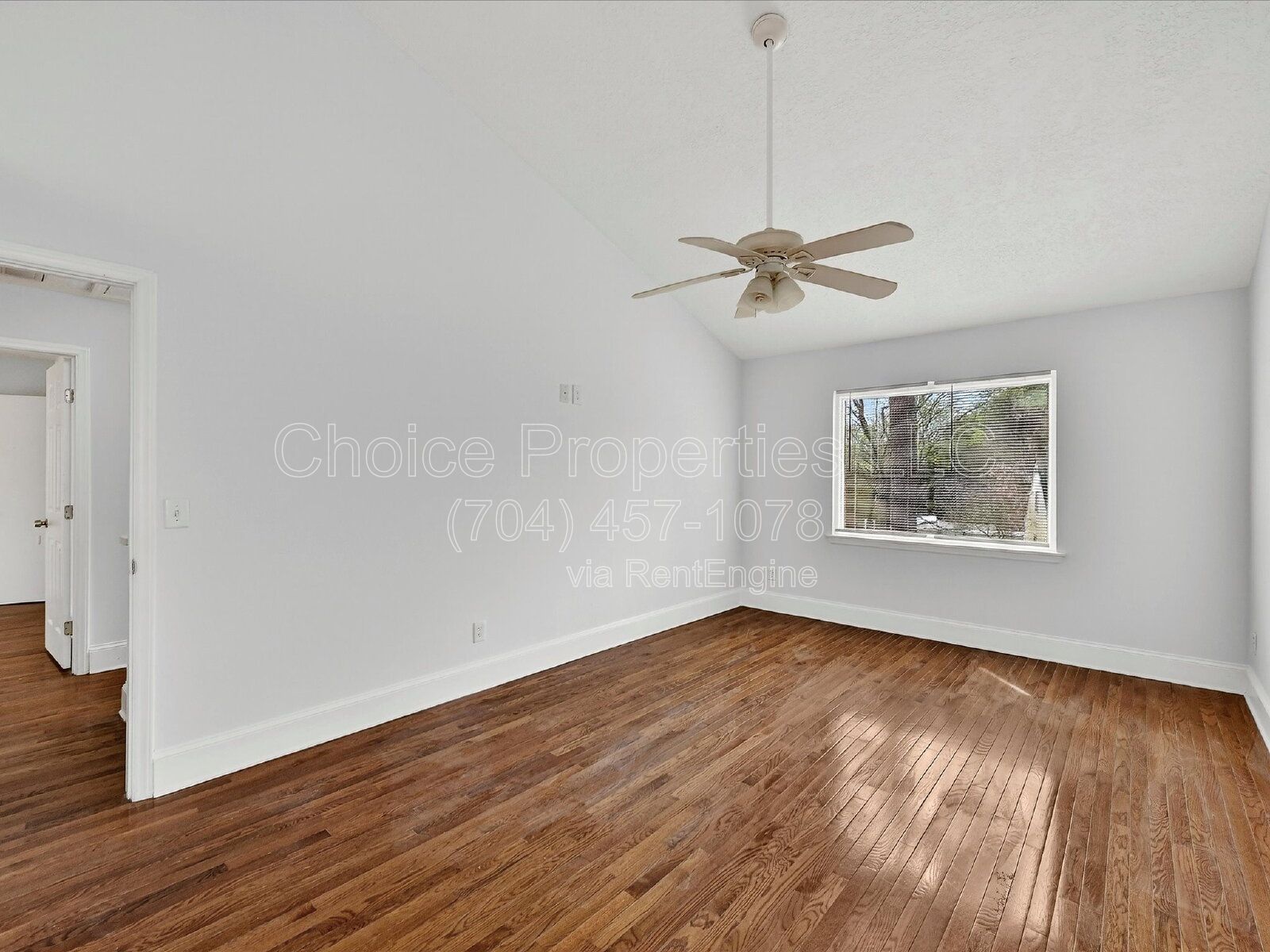 Gallery Image 18