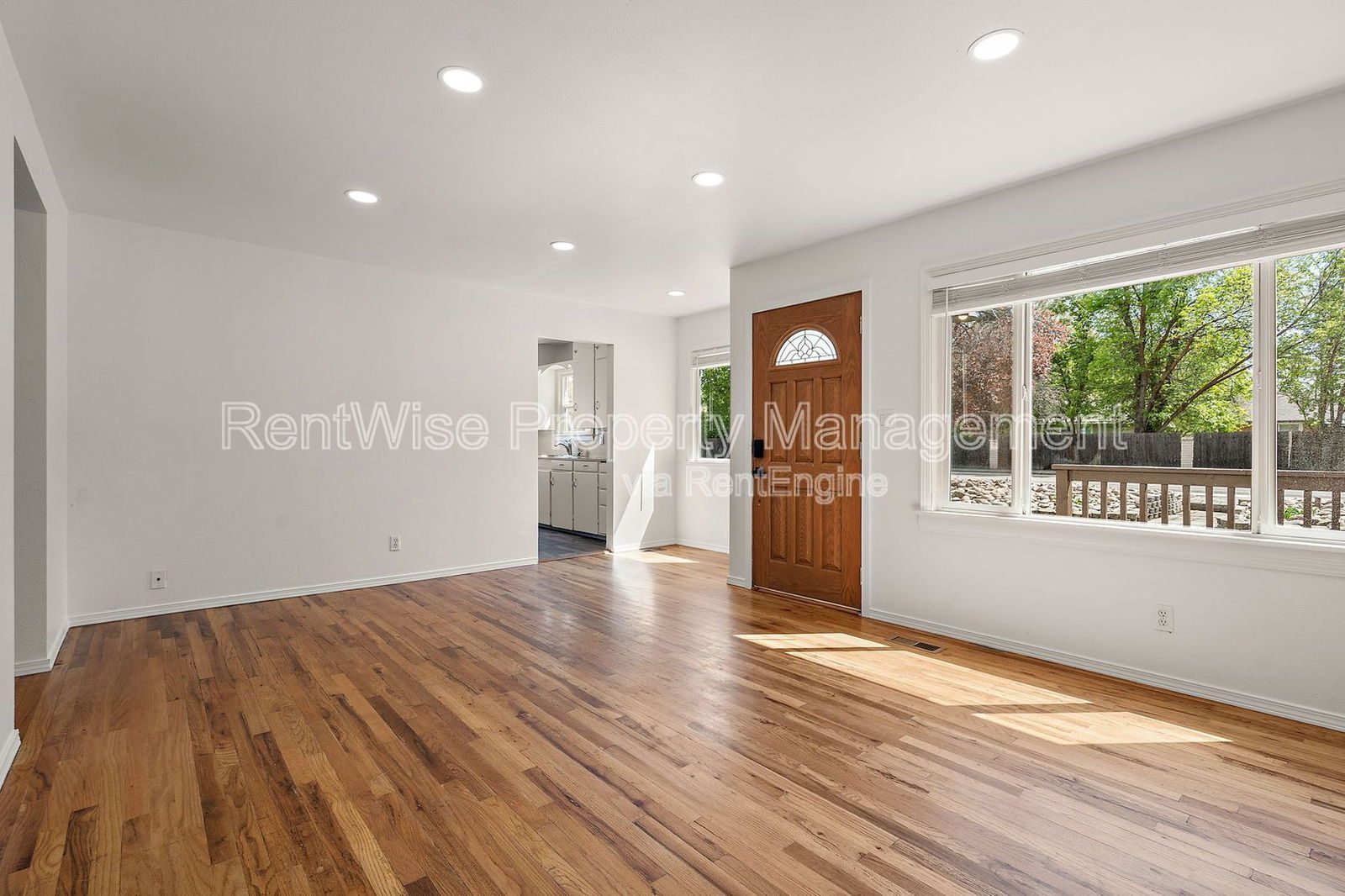 Gallery Image 18