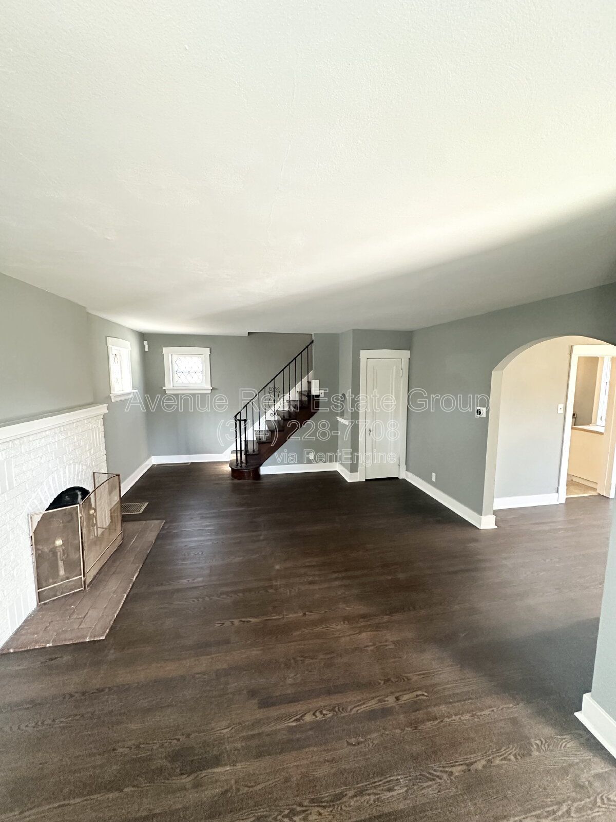 Gallery Image 16