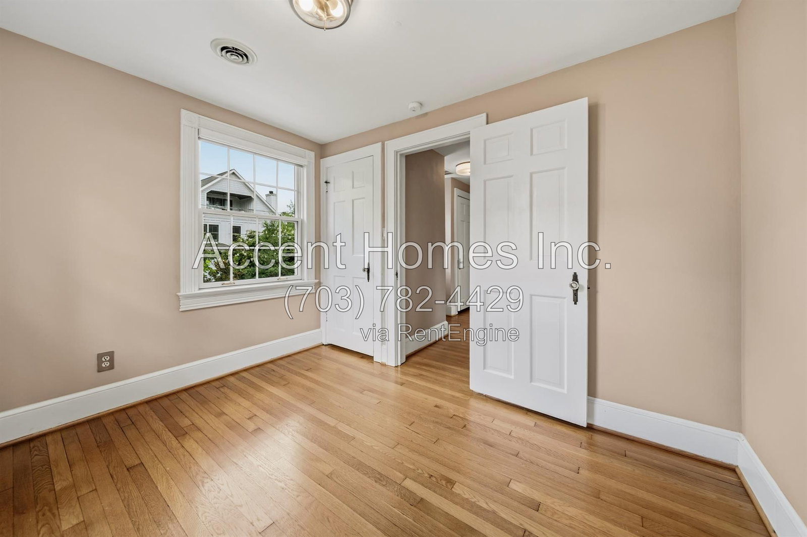 Gallery Image 17