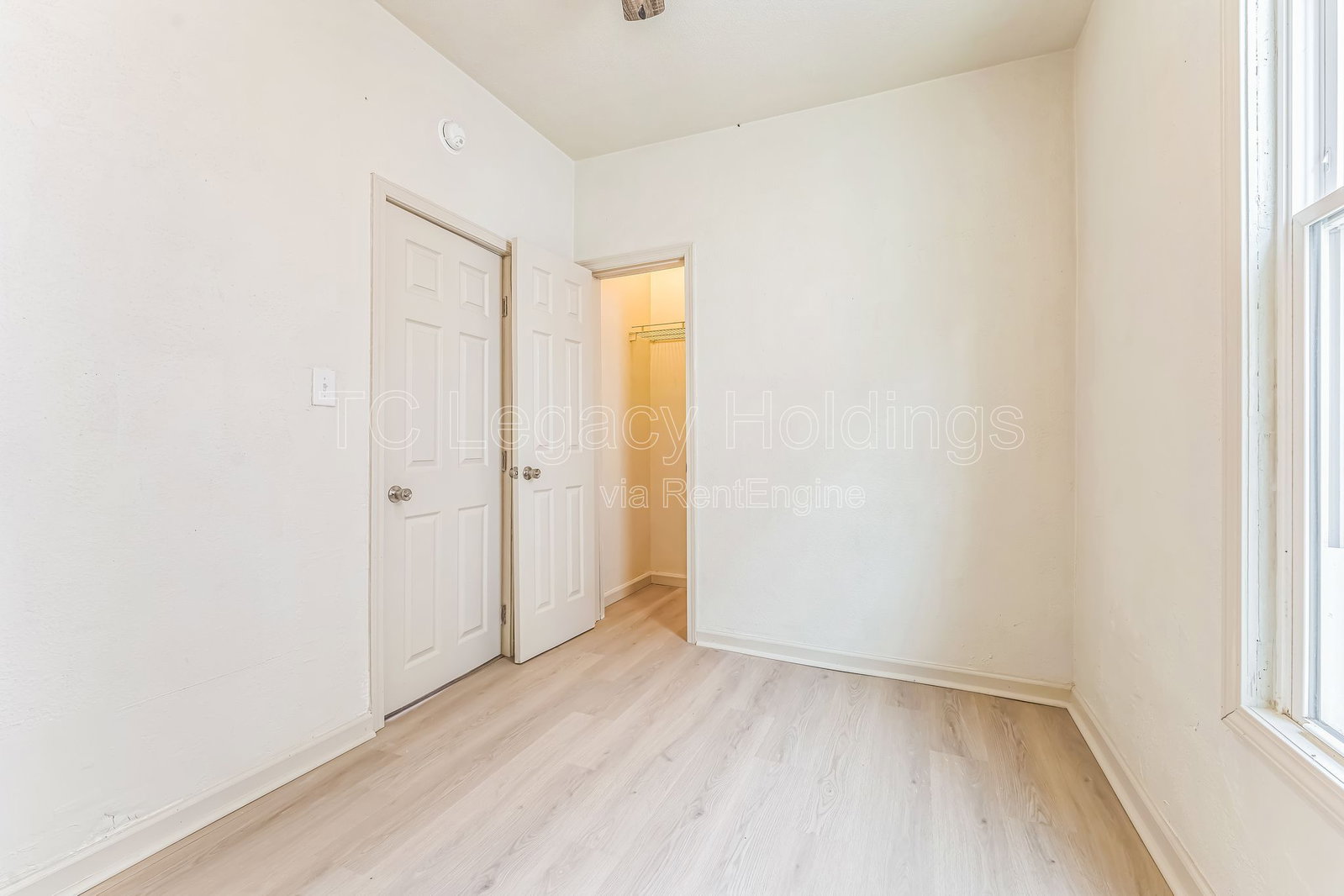 Gallery Image 20