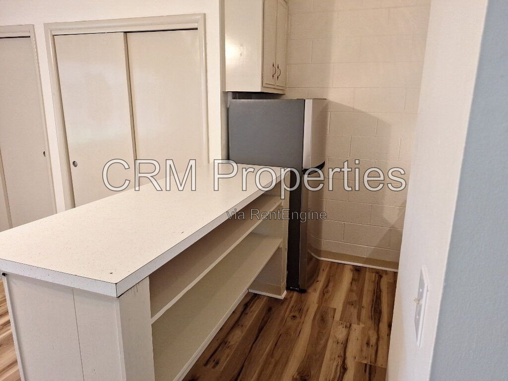 Gallery Image 8
