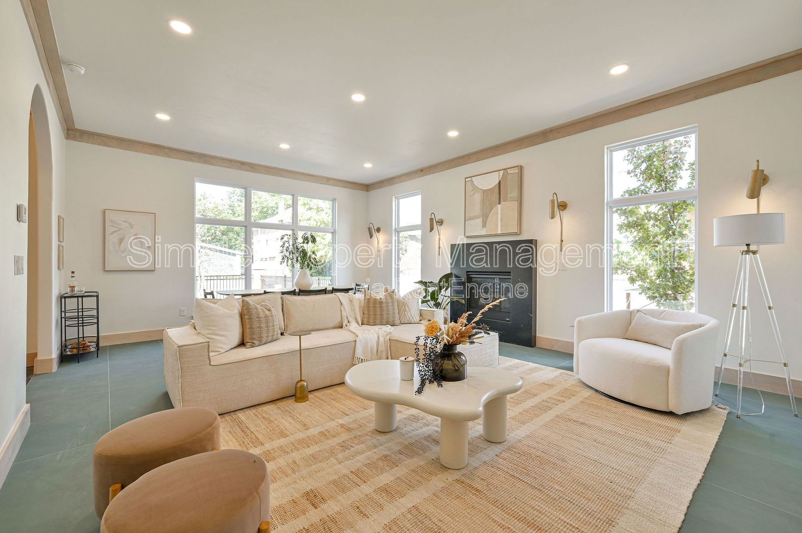Gallery Image 13