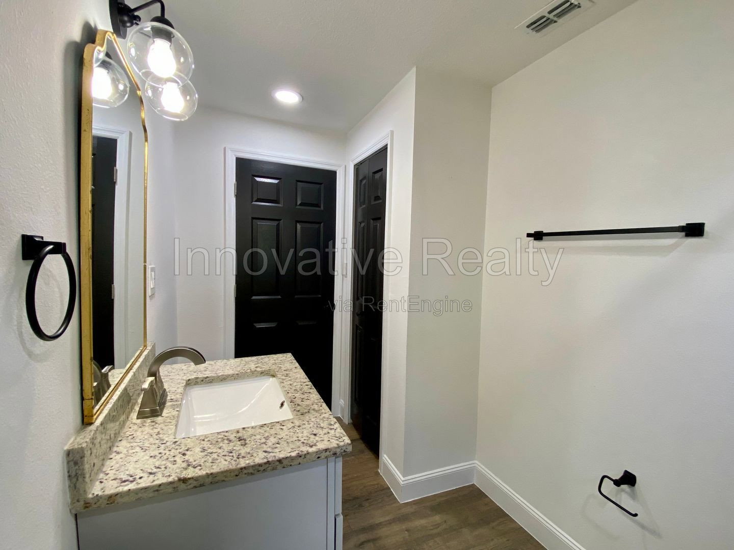 Gallery Image 16