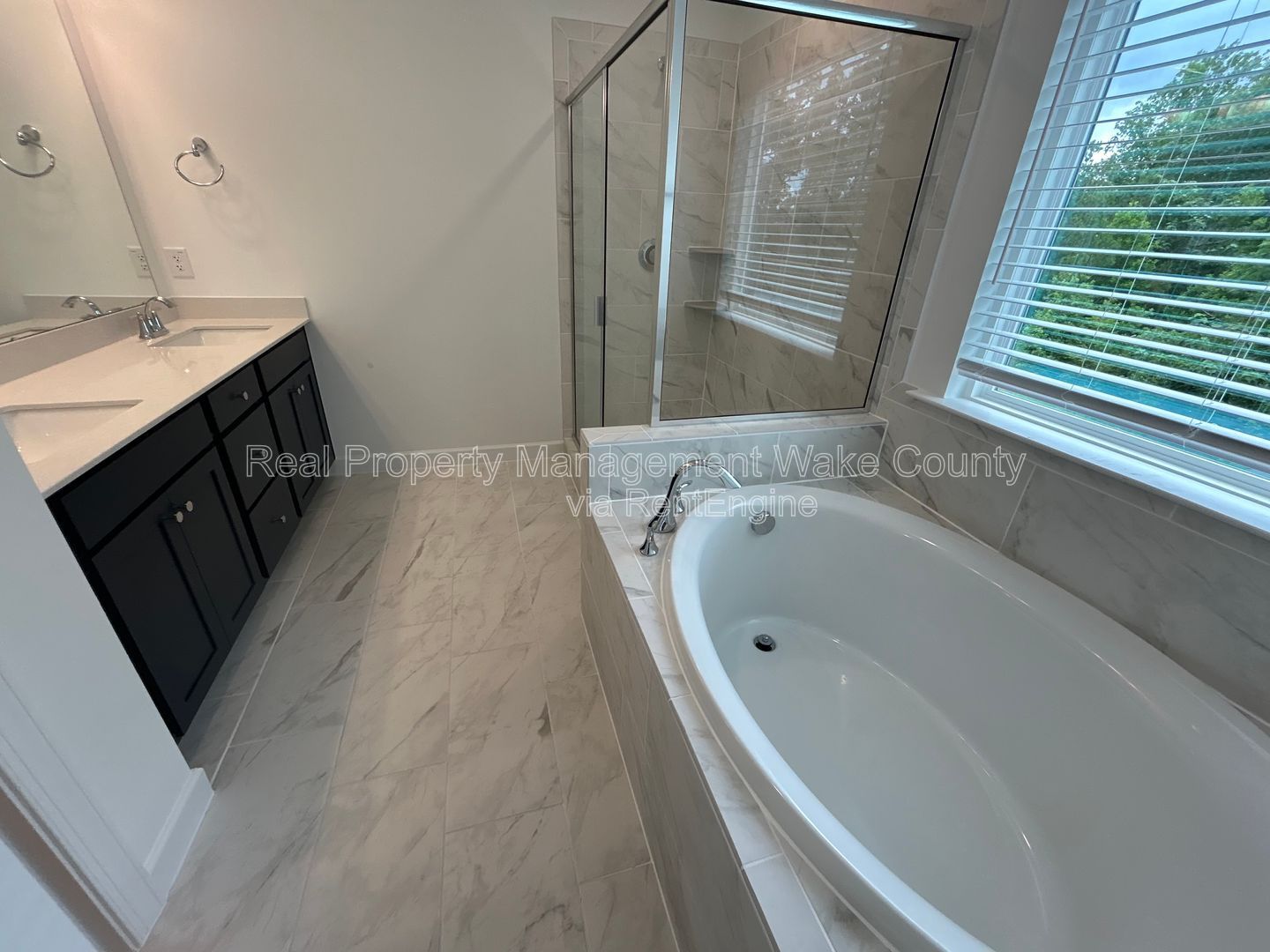Gallery Image 20