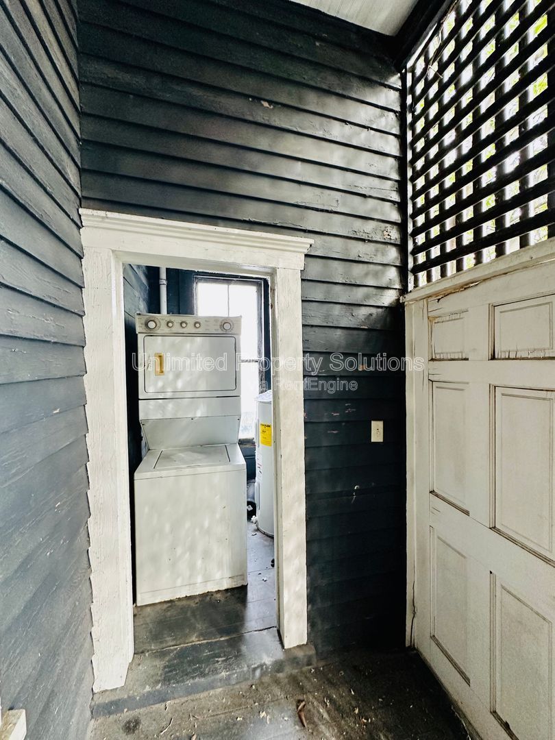 Gallery Image 14