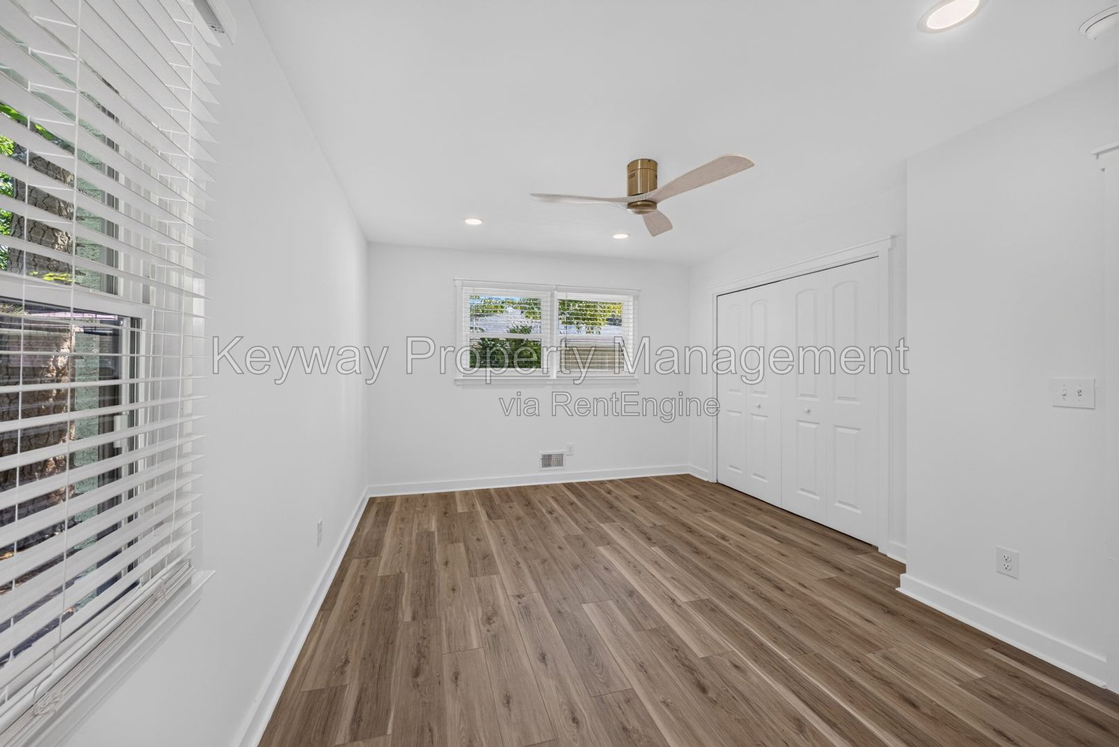 Gallery Image 35