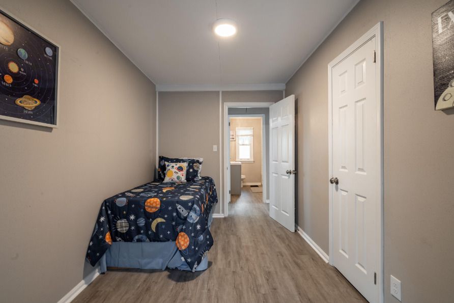 Gallery Image 6