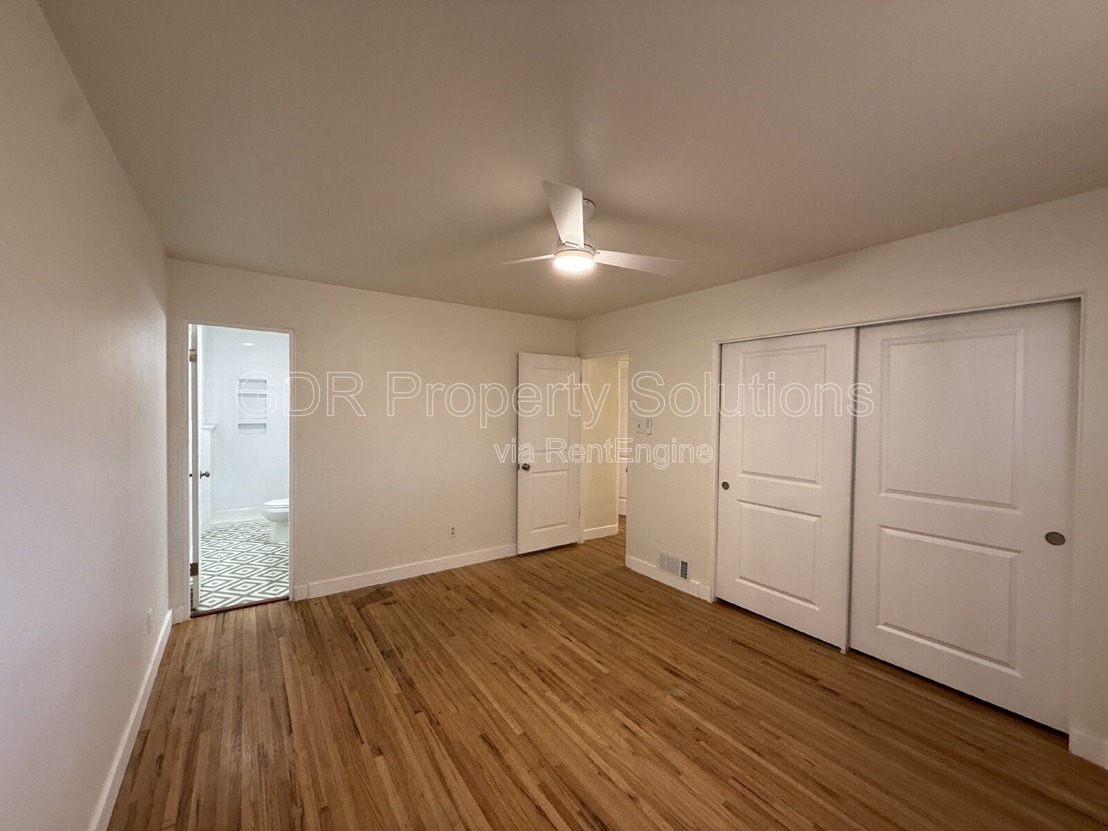 Gallery Image 16