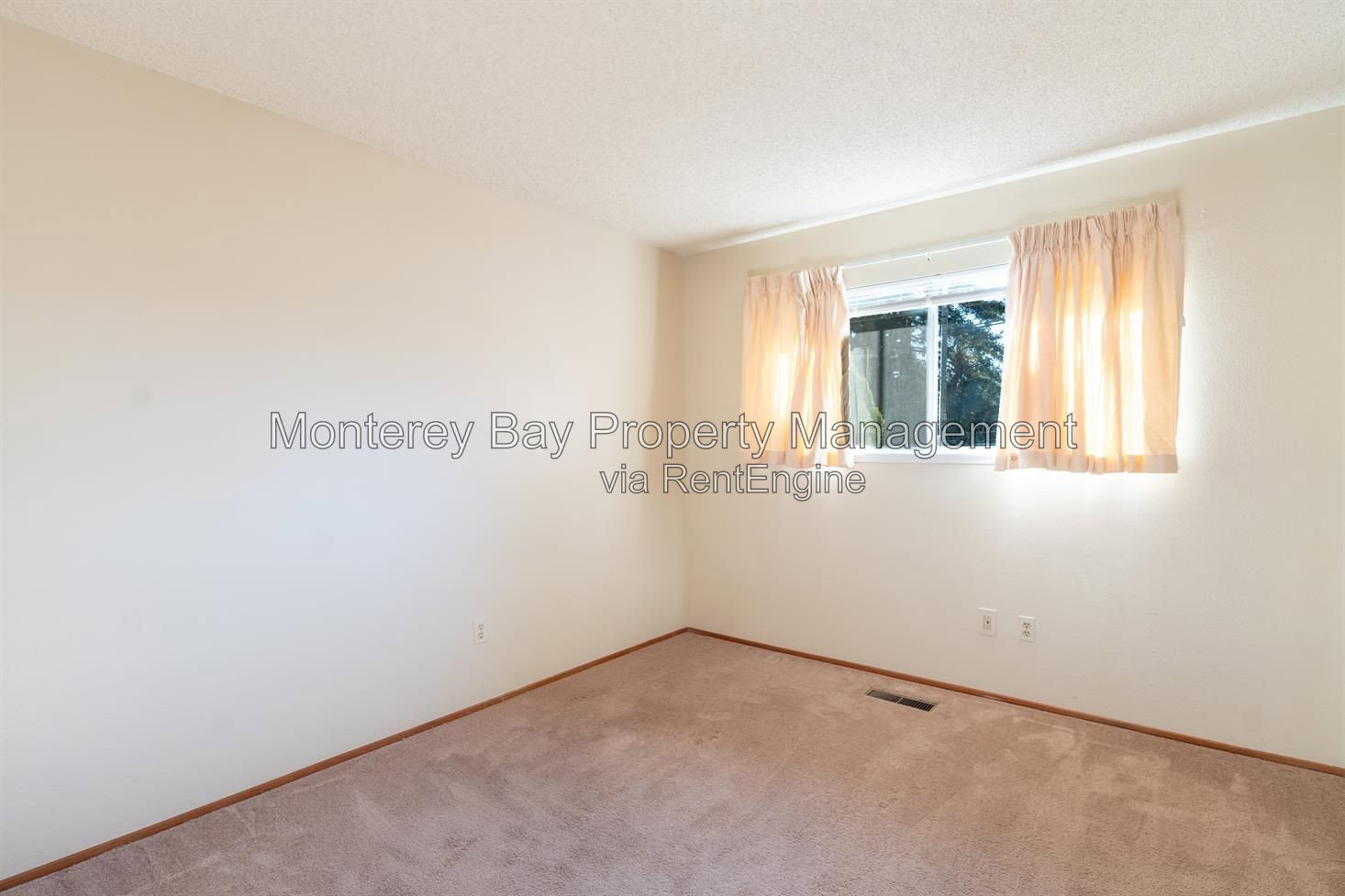 Gallery Image 25