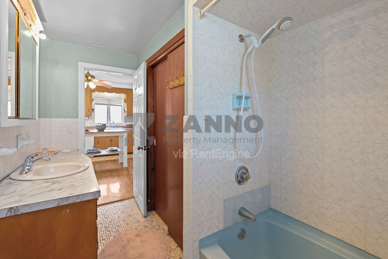 Gallery Image 12