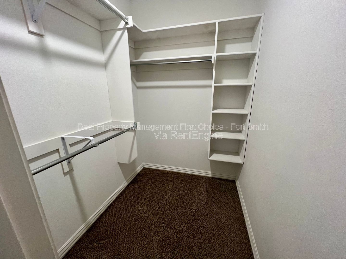 Gallery Image 19