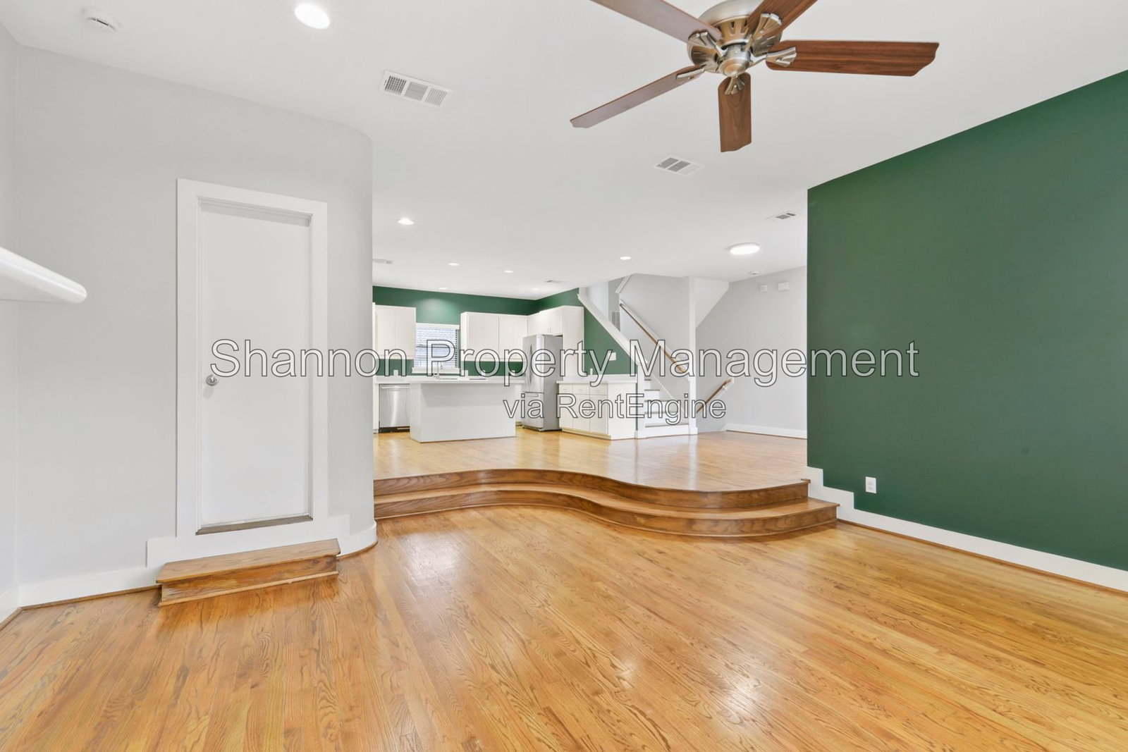 Gallery Image 19