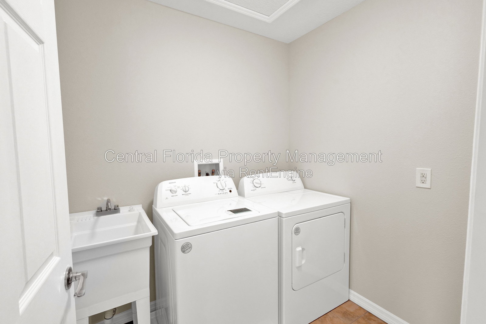Gallery Image 19