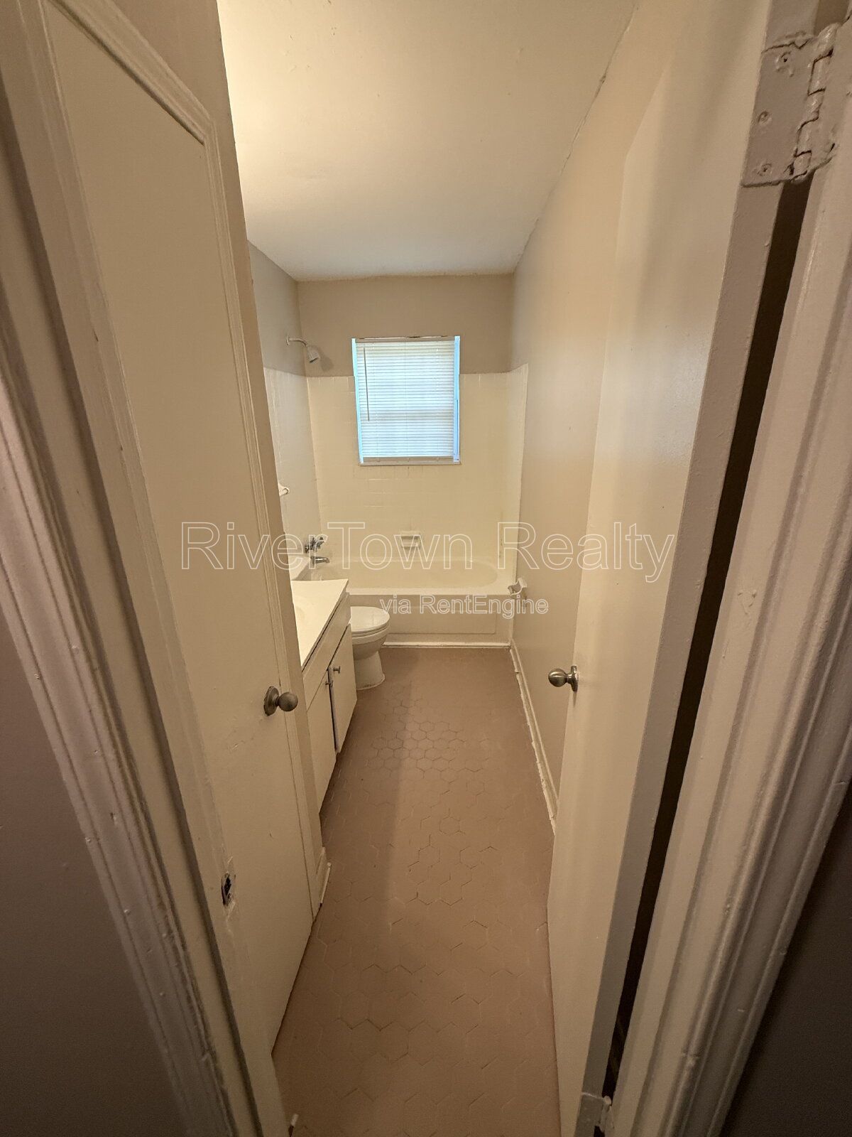 Gallery Image 18