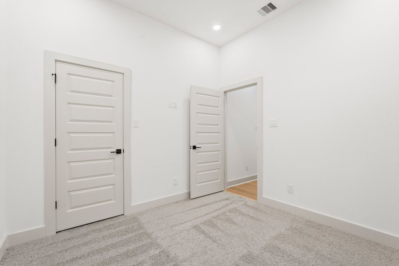 Gallery Image 20